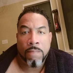 Meet your Posher, Corey